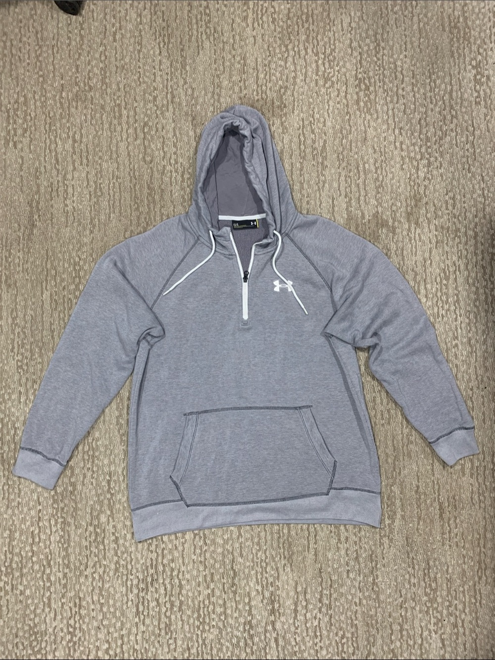 Under Armour Gray Pullover Hoodie  (438)